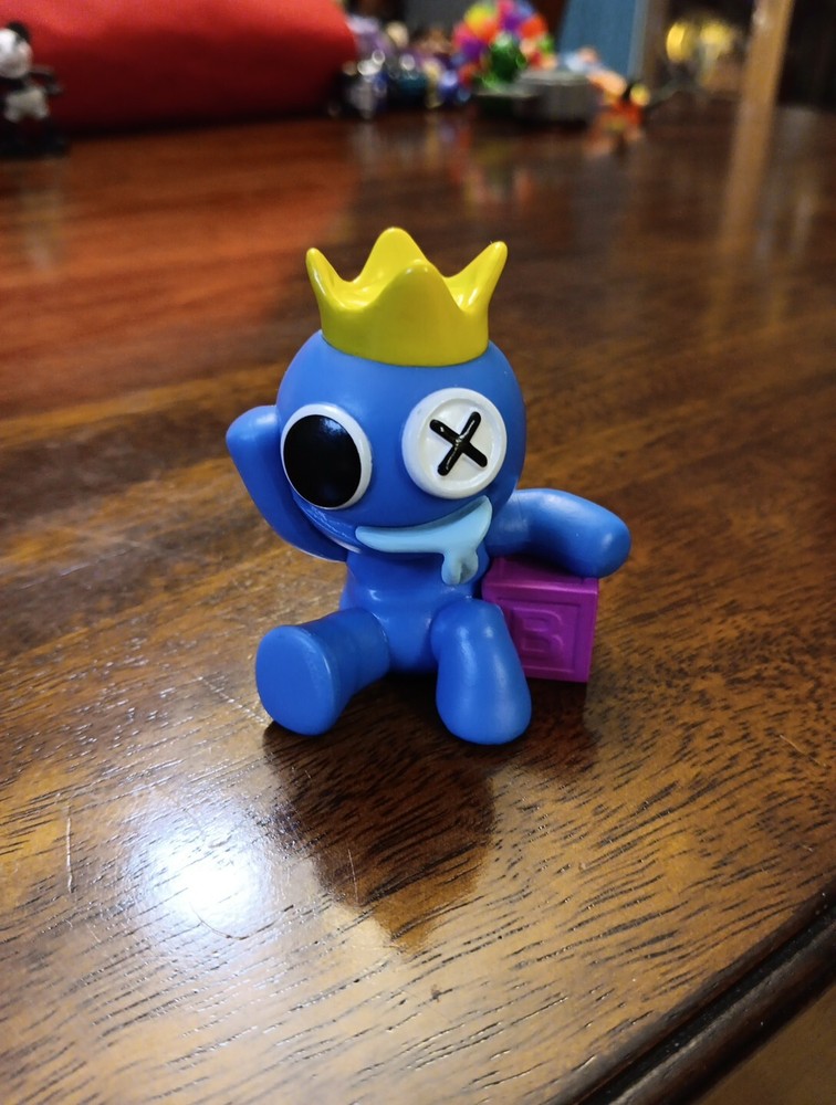 Official Rainbow Friends Mystery Bag Mini Figure- Blue Monster Roblox