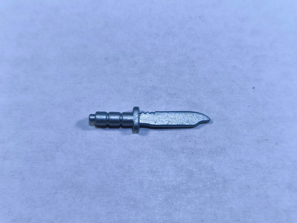 BIN A20 G I JOE Accessory Silver Combat Knife 2004 Duke V16 #ML