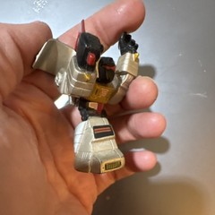 Hasbro Robot Action Figure Gold/Black/Red Plastic w/ Sword 2006