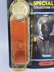 Vintage Kenner Star Wars Power Of The Force EV-9D9 Droid Last 17 -Coin On Card-