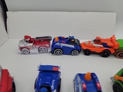 Paw Patrol True Metal Neon Rescue /Vehicles Diecast Lot Of 5