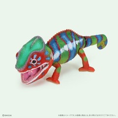 Japan BANDAI Chameleon Gachapon Model Animal Figure Capsule Movable Reptile Toy