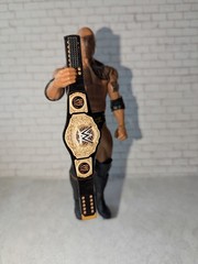Custom WWE World Heavyweight Reigns sideplates Belt for 6″ (figures not included