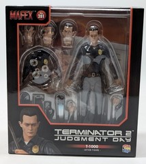 MAFEX Terminator 2 Judgment Day T-1000 Medicom Toy Figure New Box