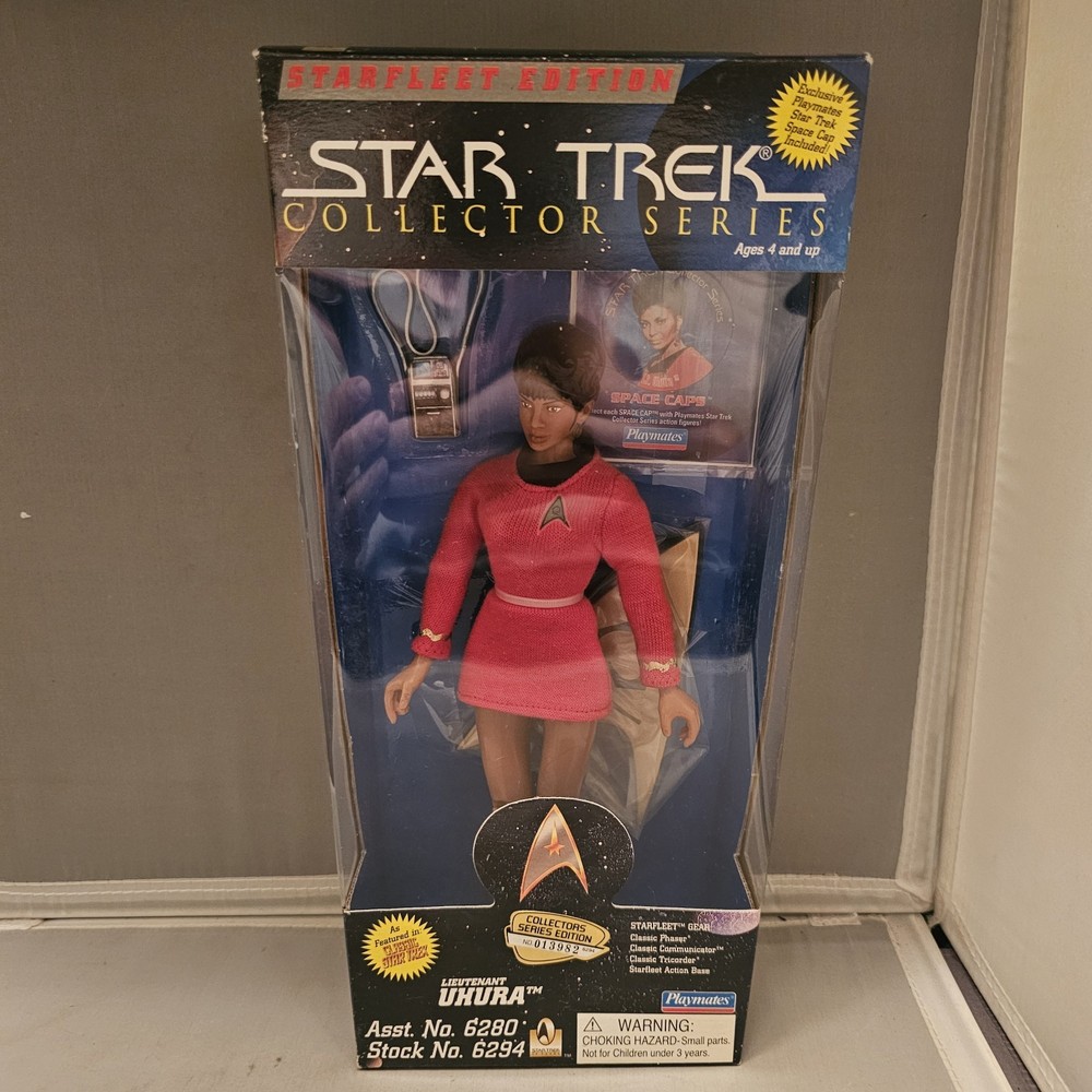 Playmates Toys Star Trek Starfleet Edition Lieutenant Uhura Action Fig VTG NOS