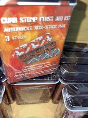 Gears of War 3 NECA 3 Styles Curb Stomp First Aid Kit Full Store Display 🔥