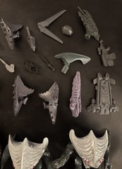 BIG Final Faction Action Figure & Accessories Lot Kharn Alien Hive, Weapons