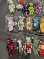 Lot Of 20 Bearbrick 100% Medicom Toy Flags Letters Anime Animals Tron Be@rbrick