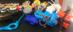 Beyblade Lot Beyblade Burst/Beyblade Metal Fusion Hasbro Takara Buyer Takes ALL