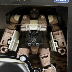 Transformers: Rise of the Beasts Studio Series 108 Deluxe Class Wheeljack New