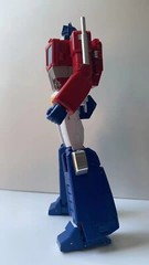 Transformation Toys 4th Party Masterpiece MP-44 Optimus Prime White Leg MP Scale