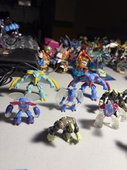 GORMITI Atomic Series Earth Tribe and Air Tribe W/ Rare & Regular Atomic Noctis