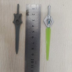 10pcs 1:12 Scale Green & Grey Sword Weapons for 6″ He-man She-Ra Action figure