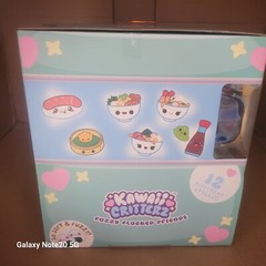 One Case Of 24 Pieces Kawaii Critterz Flocked Sushi & Ramen Collection Blind Bag