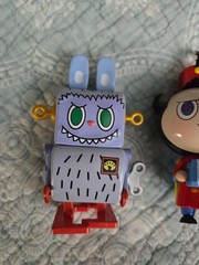 AUTHENTIC POP MART Labubu The Toys Series tin wind up robot princess pato