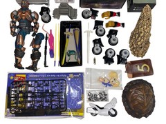 Vintage 1980’s – 2000’s 3.75″ MIXED HUGE Lot of Parts, Weapons, Accessories ETC.