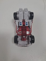 Transformers Combiner Wars – FIRST AID – Loose – Incomplete – KO/3RD PARTY