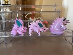 Pokémon Nidoran M, Nidorino & Nidoking TOMY Figures Nintendo CGTSJ Authentic
