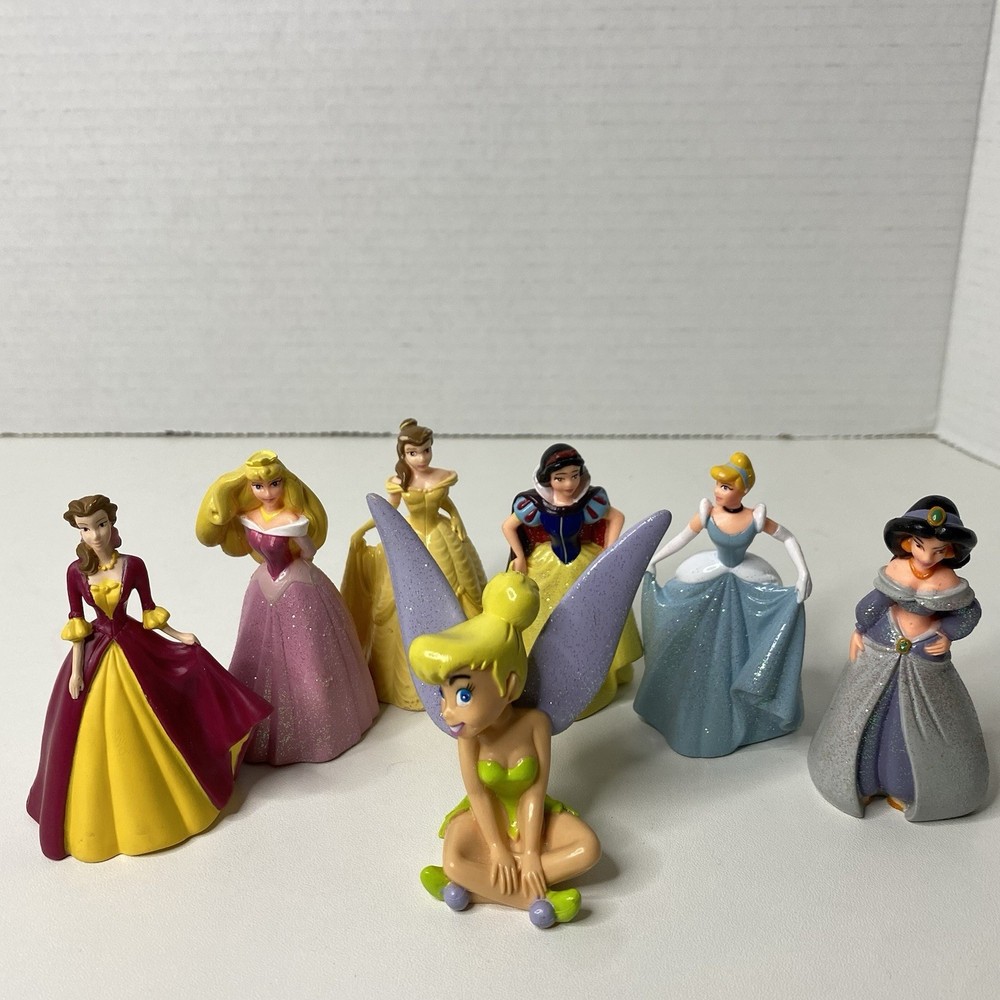 Disney Store Lot Of 7 Disney Princess Characters Figurines Playset/Cake Toppers