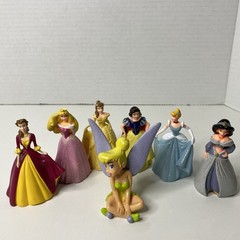 Disney Store Lot Of 7 Disney Princess Characters Figurines Playset/Cake Toppers