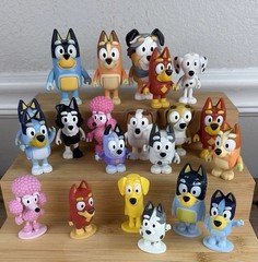 Bluey Friends Family 2.5-3″ Poseable Dog Figures Ludo Studio 23 Pc Lot Bike