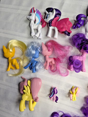 My Little Pony Figures Mix Lot of 17 Brushable Molded Various Sizes MLP