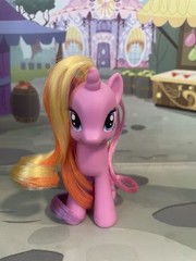 Hasbro My Little Pony MLP FiM G4 Rainbow Flash Brushable Figure