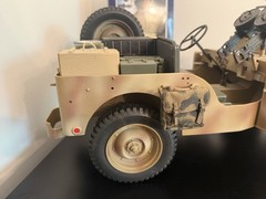 Soldiers of the World Jeep Vickers Machine Gun & Commando Figure (SAS)