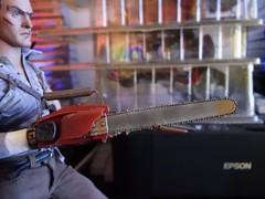 sideshow sixth scale exclusive Ash Williams EVIL DEAD 2 CIB very good condition