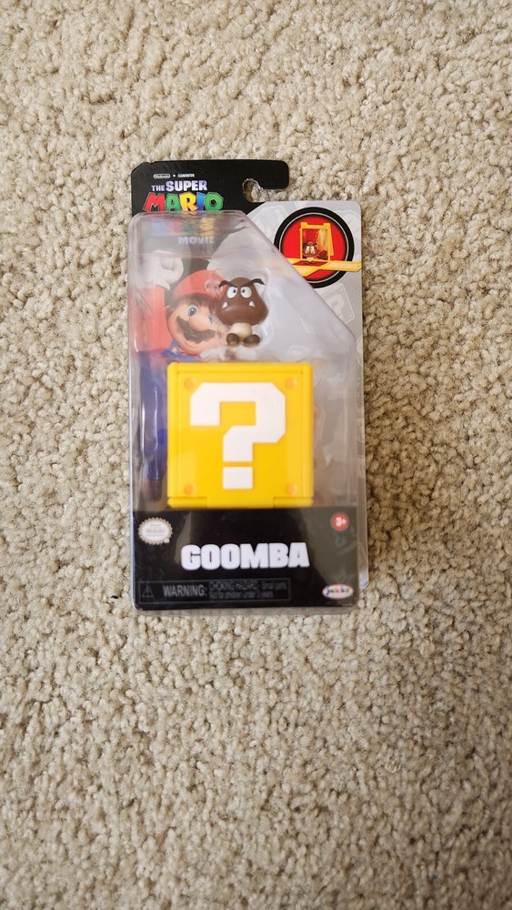 Jakks Pacific Super Mario Bros Movie Goomba 1.25 in Mini Figure + Question Block