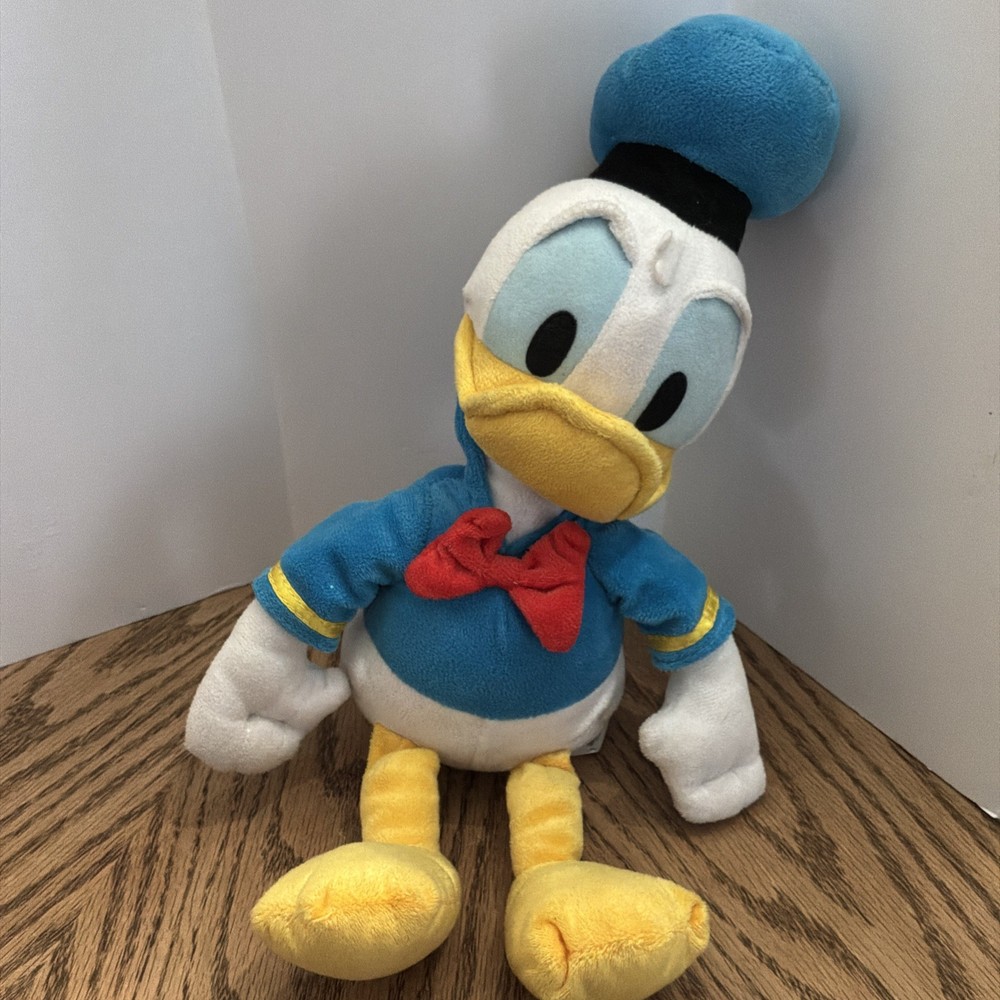 Walt Disney Donald Duck 15″ Plush Just Play Stuffed Animal Classic Sailor Outfit