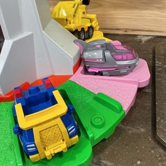 Paw Patrol My Size 33″ Lookout Tower Tested 4 Figures 6 Vehicles Works Clean