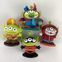 Disney Toy Story Space Alien Pixar Remix Russell Pepita Miguel 2″ Figures Lot