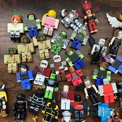 Roblox Huge Lot of 70+ Action Figures Mixed Up