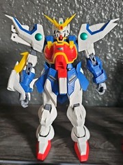 Bandai Gundam Universe Mobile Suit Action Figure Mixed Lot of 4 + 1 Model Kit