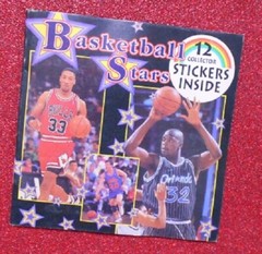 Lot: Shaquille Oneal Downtwon Action Figure, Dreamteam + Sticker Book NBA Sports