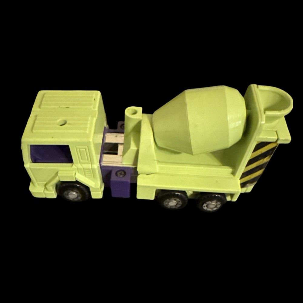 Transformers Takara G1 Mixmaster Constructicons Devastator Cement Truck 1984