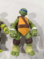 Lot of 4! Viacom Playmates TMNT Teenage Mutant Ninja Turtles Action Figures 2012