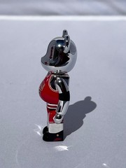 Bearbrick Michael Jordan 1998 Last Shot 400% and 100% Bearbrick