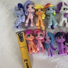 My Little Pony Lot of 12 rainbow dash Apple Jack Twilight Pinkie and more USED