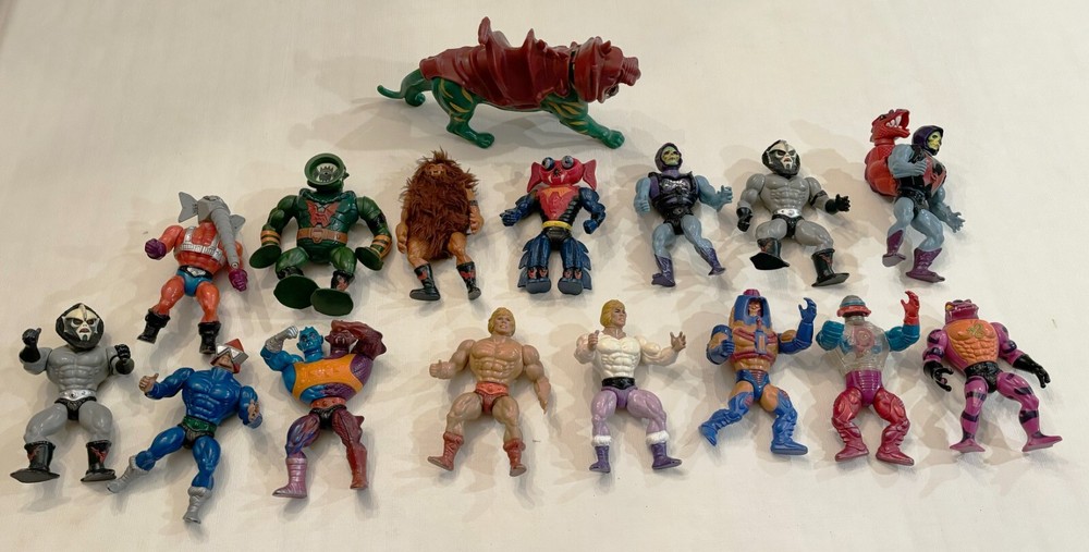HeMan Masters of the Universe Lot of 16 Action Figures Pre-Owned Mattel 1980s
