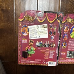 lot o 2 The Muppet Show 25 Years Kermit The Frog & Fozzie Vac ToyFare Exclusive