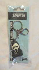 Handmade by Robots Ghost White Face 1.75″ Glow in Dark SCREAM Keychain #005