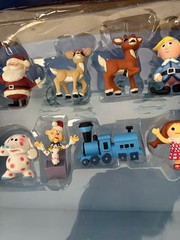 RUDOLPH & The Island of MISFIT TOYS 12 Pc. Figure Collection 2001 Playing Mantis