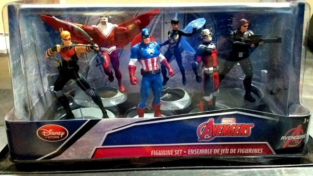 Avengers Figure Set MIB