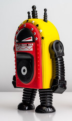 DJ Shadow & Cut Chemist’s Juke-Bot Vinyl Art Toy Lot of 2 2008 Bigshot Toyworks