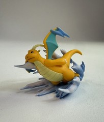Tomy Pokémon Dragonite Action Figure 2018 Plastic Orange Blue Splash Effect