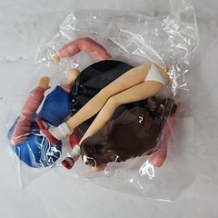 2000 Namco Real Collection Gals Super Momo 4″ Momo Gashapon Figure Yujin