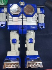 1998 Power Rangers Bandai Lost Galaxy Deluxe Megazord Lot Parts + One Fist MMPR