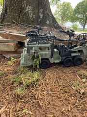 G.I. JOE 3.75″ Scale Compatible Custom Weathered Transport Vehicle & Lonzo NICE!